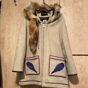 James Bay inuit appliqué tan heavy wool unisex parka fox fur+tail trim